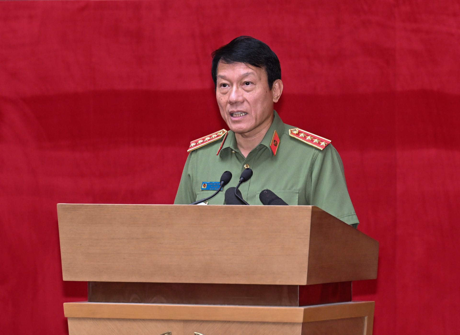 Đại tướng Lương Tam Quang, Bộ trưởng Công an phát biểu tại hội nghị. dsc-7052.jpg