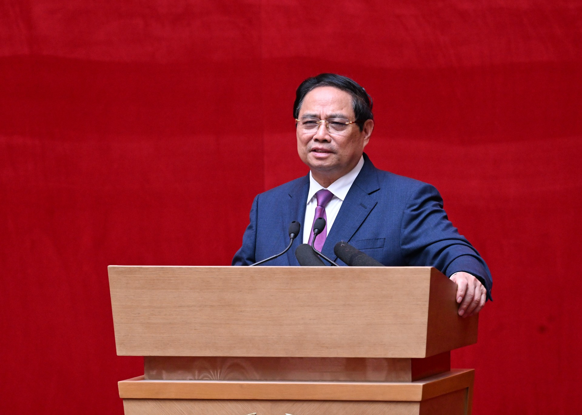 Thủ tướng Phạm Minh Chính phát biểu chỉ đạo Hội nghị toàn quốc triển khai Nghị quyết số 147 của Chính phủ. dsc-6997.jpg