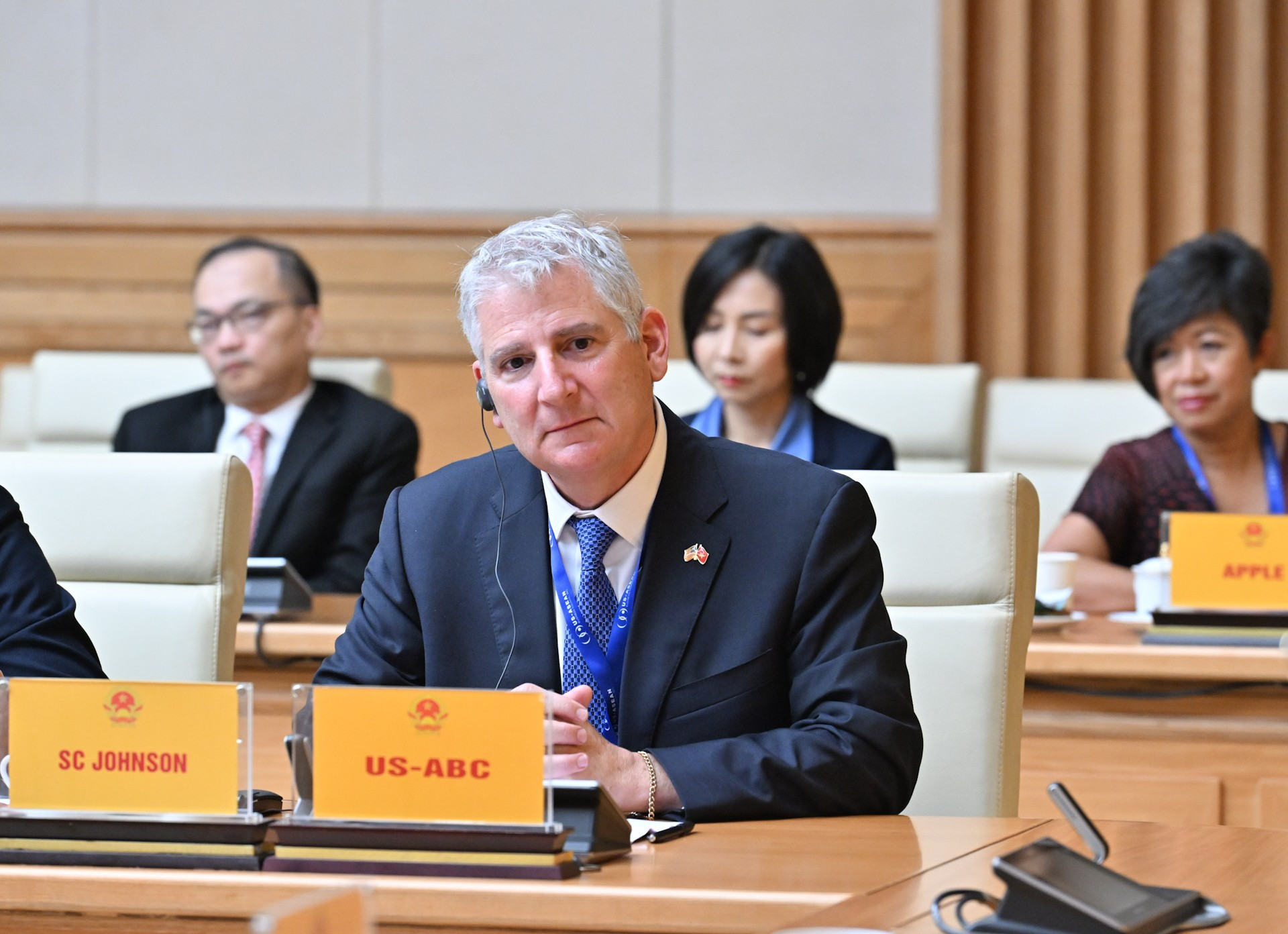 Trưởng Đoàn Hội đồng Kinh doanh Hoa Kỳ-ASEAN Gregory Walters phát biểu. dsc-3968.jpg