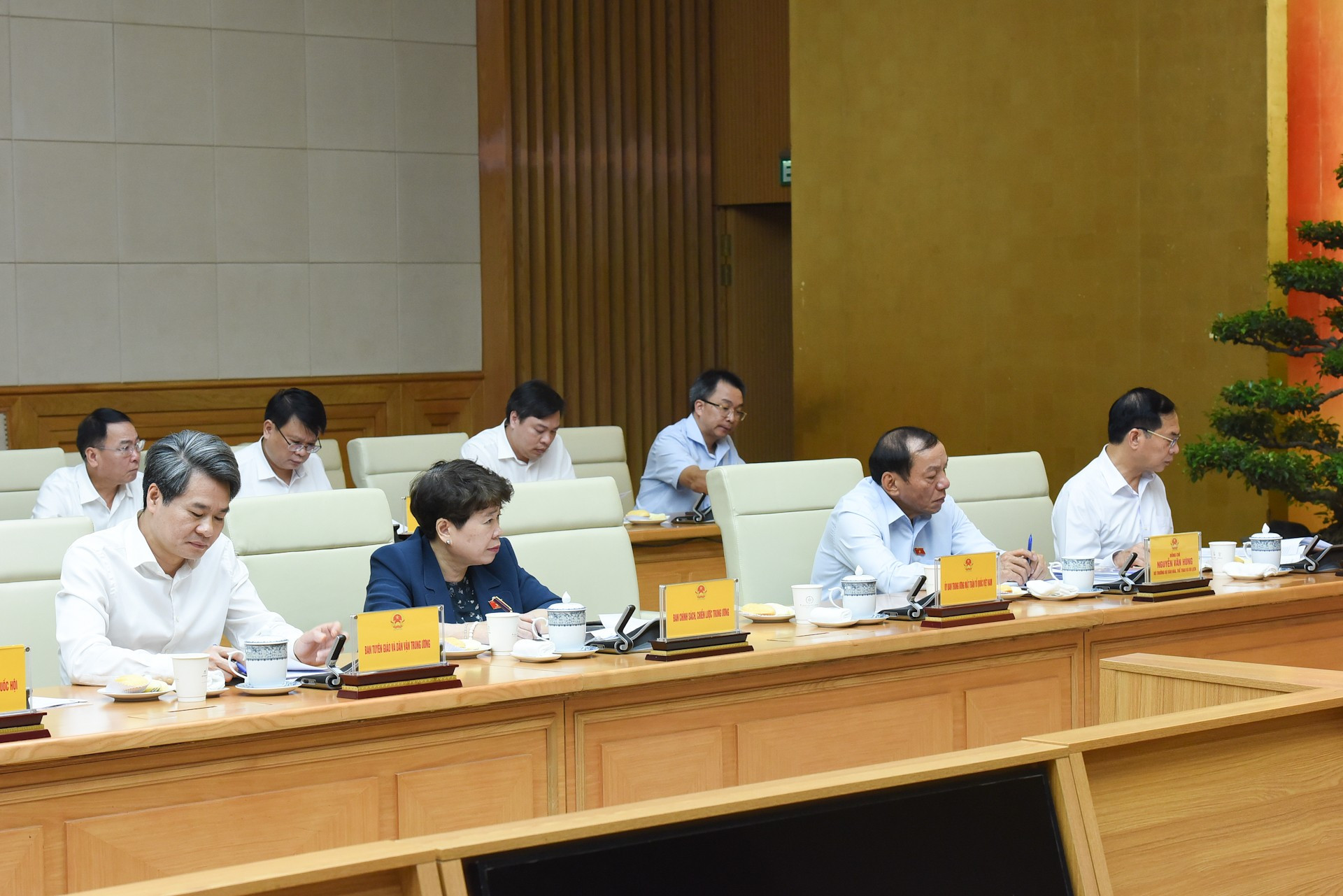Các đại biểu tham dự cuộc họp. dsc-4692.jpg