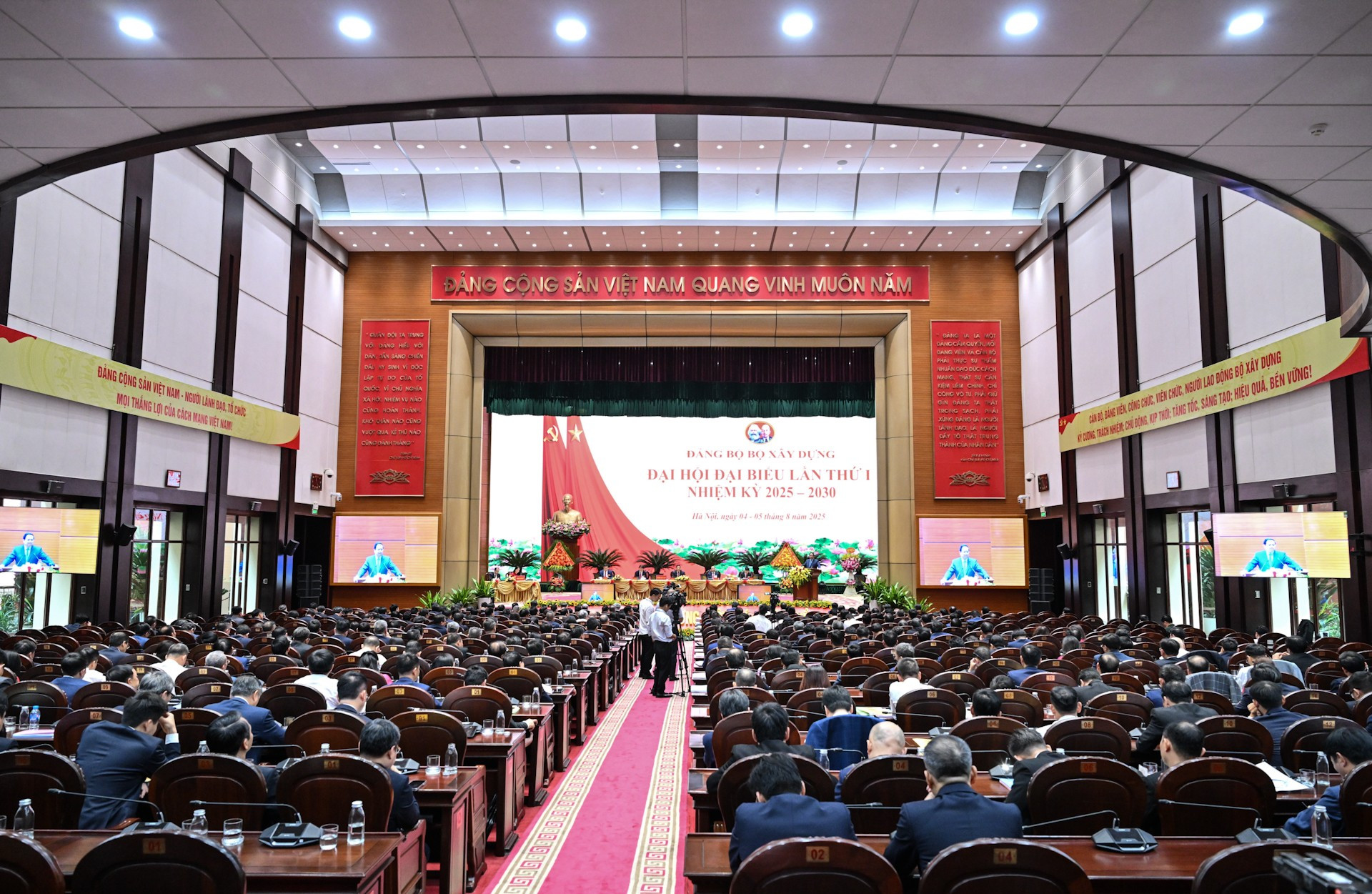 Quang cảnh đại hội. dsc-3165.jpg