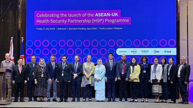 Hiệp hội các quốc gia Đông Nam Á (ASEAN) và Vương quốc Anh chính thức khởi động Chương trình Hợp tác An ninh Y tế ASEAN - Vương quốc Anh (HSP). 