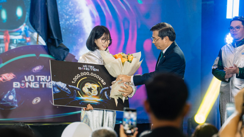 Bên cạnh yếu tố về giáo dục, nâng cao tư duy kinh tế, tài chính, chương trình cũng có những phần thưởng lớn cho người chiến thắng.