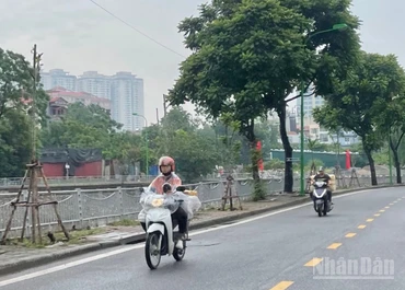Dự báo khu vực nội thành Hà Nội có mưa rào. (Ảnh minh họa Đ.T)