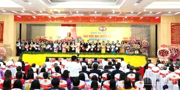 Ban chấp hành Đảng bộ xã Đại Lộc khóa I (nhiệm kỳ 2025-2030) ra mắt Đại hội. (Ảnh: ĐÌNH TĂNG)