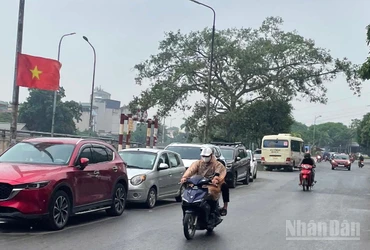 Dự báo khu vực Hà Nội có lúc có mưa rào và dông. (Ảnh minh họa: Đ.T)