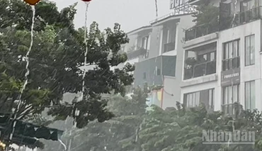 Dự báo khu vực Hà Nội có mưa rào và dông. (Ảnh minh họa: Đ.T)