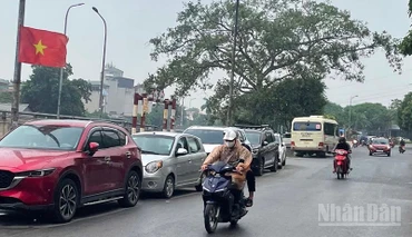 Dự báo khu vực Hà Nội có mây, ngày nắng, chiều tối có lúc có mưa rào và dông. (Ảnh minh họa: Đ.T)