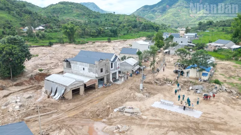 Mưa lũ đã gây thiệt hại về người và nhiều tài sản, các công trình tại Sơn La.