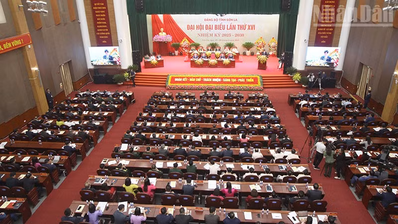 Đại hội đại biểu Đảng bộ tỉnh Sơn La lần thứ XVI, nhiệm kỳ 2025-2030 được tổ chức tại Trung tâm hội nghị tỉnh Sơn La.