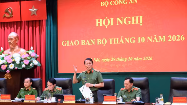 Bộ trưởng Lương Tam Quang phát biểu chỉ đạo. (Ảnh: Bộ Công an) 