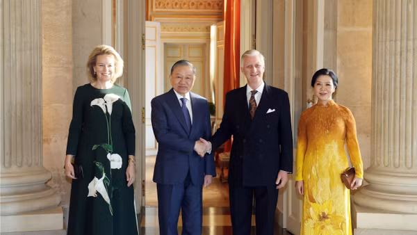 Tổng Bí thư, Chủ tịch nước Tô Lâm và Phu nhân Ngô Phương Ly hội kiến Nhà Vua Bỉ Philippe và Hoàng hậu Mathilde. (Ảnh: Thống Nhất/TTXVN)