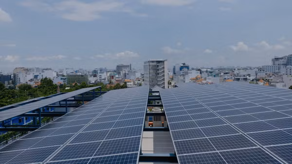 Ngành điện Thành phố Hồ Chí Minh bổ sung tiện ích trên app EVNHCMC để khách hàng thuận tiện trong tra cứu về điện mặt trời mái nhà. (Ảnh: CTV)