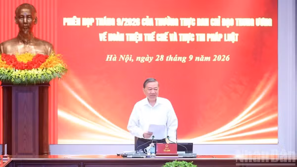Tổng Bí thư, Chủ tịch nước Tô Lâm phát biểu chỉ đạo tại Phiên họp tháng 9/2026 của Thường trực Ban Chỉ đạo Trung ương về hoàn thiện thể chế và thực thi pháp luật. (Ảnh: ĐĂNG KHOA)