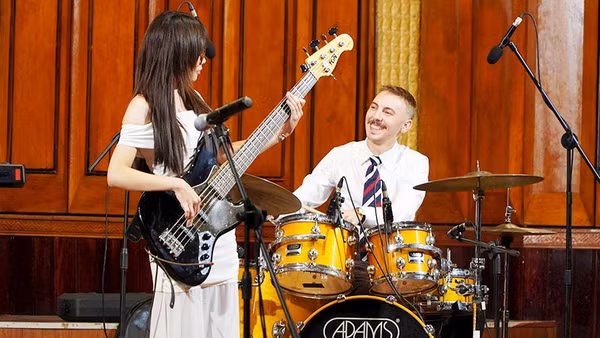 Tinh thần jazz sinh viên tươi trẻ.