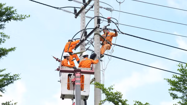 Ngành điện Thành phố đang đẩy nhanh tiến độ các dự án bảo đảm cấp điện cho mùa khô 2027. (Ảnh: EVNHCMC)