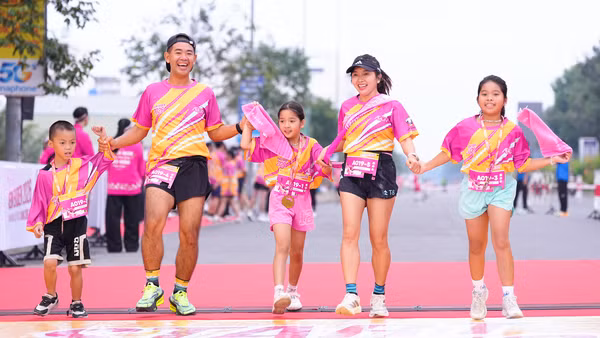 AEON Ekiden là đường chạy phù hợp mọi lứa tuổi, gắn kết gia đình. (Ảnh: Cộng tác viên)