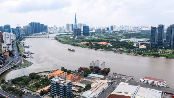 Một góc Thành phố Hồ Chí Minh nhìn từ trên cao. (Ảnh: THẾ ANH)