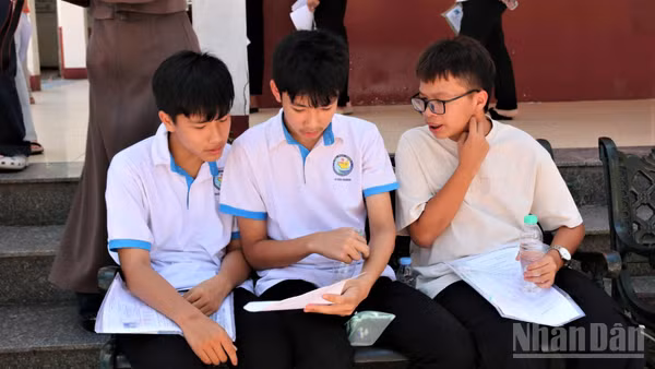 Đang có 99.84% học sinh, sinh viên trên địa bàn tỉnh Nghệ An tham gia bảo hiểm y tế. (Ảnh: TTH)