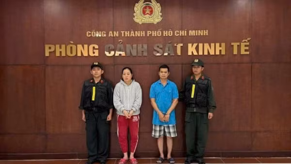Các đối tượng tại cơ quan chức năng. 