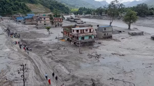 Khu vực Nuwakot, Nepal tan hoang sau trận lũ quét ngày 26/8/2027. (Ảnh: Tân Hoa Xã)