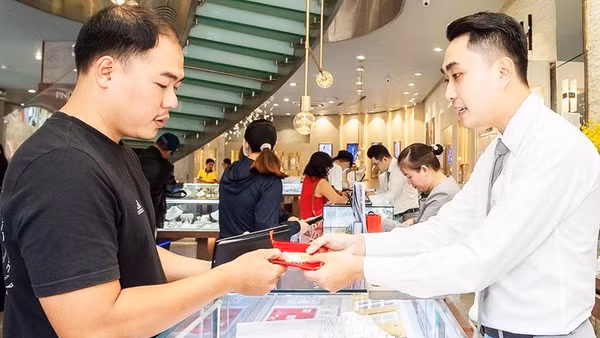 Thị trường vàng cần tiến thêm một bước từ truy vết giao dịch sang truy xuất sản phẩm.