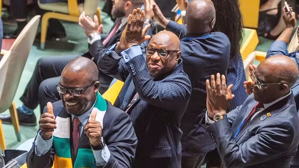 Zimbabwe giành ghế đại diện cho khu vực châu Phi. Ảnh: REUTERS