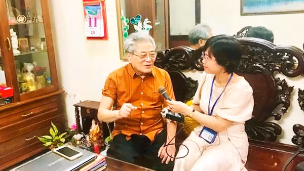 Mãi mãi trường tồn giao thoa Văn với Báo