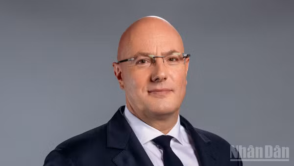 Phó Thủ tướng Nga Dmitry Chernyshenko.
