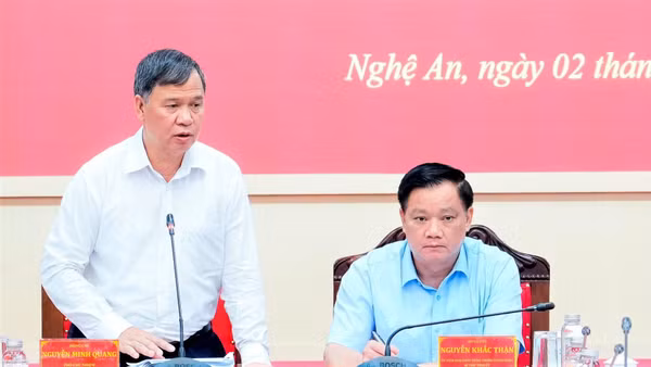 Đồng chí Nguyễn Minh Quang, Phó Chủ nhiệm Ủy ban Kiểm tra Trung ương phát biểu tại cuộc làm việc. (Ảnh: BP)