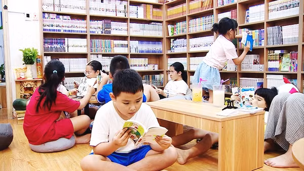 Các không gian đọc sách nhỏ đang phát huy tác dụng trong đời sống cộng đồng.