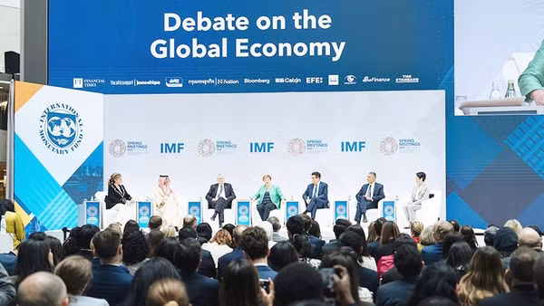 Một cuộc họp thường niên của IMF về kinh tế toàn cầu. Ảnh: GLOBAL TIMES