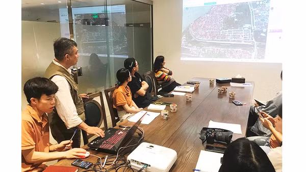 Tìm hiểu về không gian, lịch sử, truyền thống làng gốm Bát Tràng. Ảnh: QUANG HƯNG