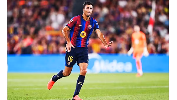 Rodri là mảnh ghép hoàn hảo để Barca sở hữu bộ khung trụ cột của tuyển Tây Ban Nha vừa vô địch World Cup.