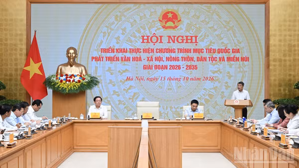 Thủ tướng Lê Minh Hưng chủ trì Hội nghị triển khai thực hiện Chương trình mục tiêu quốc gia phát triển văn hóa-xã hội, nông thôn, dân tộc và miền núi giai đoạn 2026-2035.