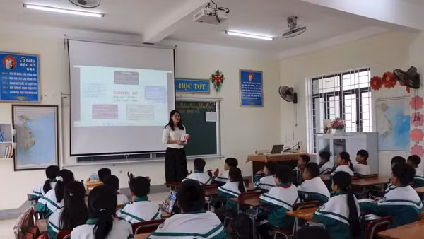 Ngành giáo dục Hà Tĩnh đặt nhiều kỳ vọng sau đợt sắp xếp mạng lưới trường học. (Ảnh: NGÔ TUẤN)