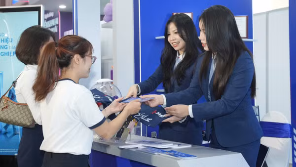 MB trở thành ngân hàng đầu tiên tại Việt Nam vượt mốc 100.000 tỷ đồng vốn điều lệ
