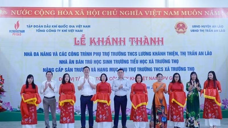 h4-tai-tro-cho-chuong-trinh-asxh-cua-pv-gas.jpg