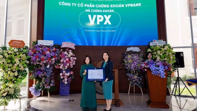 h2-vp-bank.jpg