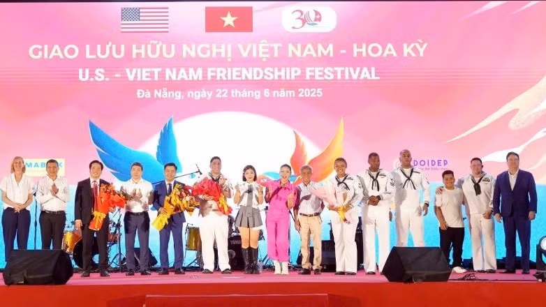 h1-giao-luu-nam-a-hoa-ky.jpg