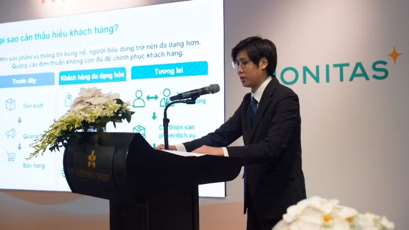 Ông Takumi Aoki, Giám đốc DIY Research Platform Division tại Monitas phát biểu ý kiến tại sự kiện ra mắt nền tảng millme.