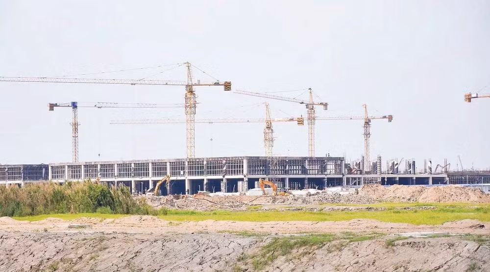 Nhà đầu tư xây dựng nhà máy tại Khu công nghiệp VSIP Vĩnh Thạnh giai đoạn 1. 