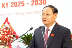 Đồng chí Lê Minh Ngân phát biểu nhận nhiệm vụ.