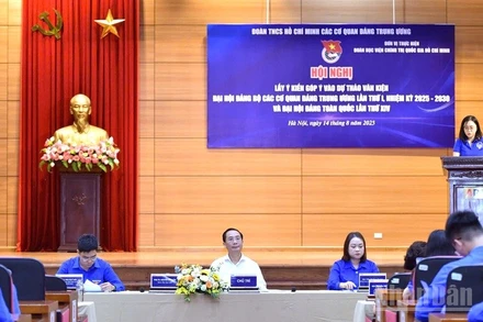 Toàn cảnh Hội nghị. 