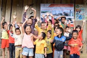 Các em nhỏ tại điểm trường Hát Khoang, xã Mường Mùn, tỉnh Điện Biên. (Ảnh: Thuỷ Nguyên) 