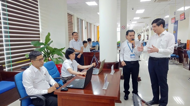 Với quyết tâm chính trị cao và sự vào cuộc đồng bộ của các cấp, các ngành, tỉnh Gia Lai mới đang từng bước hoàn thiện bộ máy hành chính cơ sở.