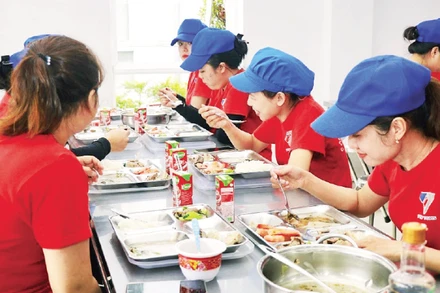 Gần 2,2 triệu lượt đoàn viên, người lao động được tham gia “Bữa cơm Công đoàn”.