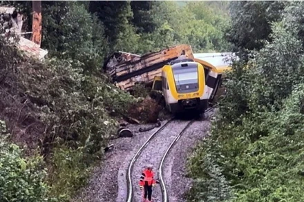 Nguyên nhân vụ tai nạn đang được điều tra. (Ảnh: NONSTOPNEWS/EPA)
