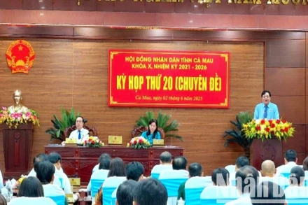 Hội đồng nhân dân tỉnh Cà Mau họp thông qua nghị quyết thu hồi đất triển khai cao tốc Cà Mau-Đất Mũi.