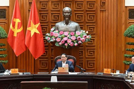 Thủ tướng Phạm Minh Chính phát biểu chỉ đạo cuộc họp.